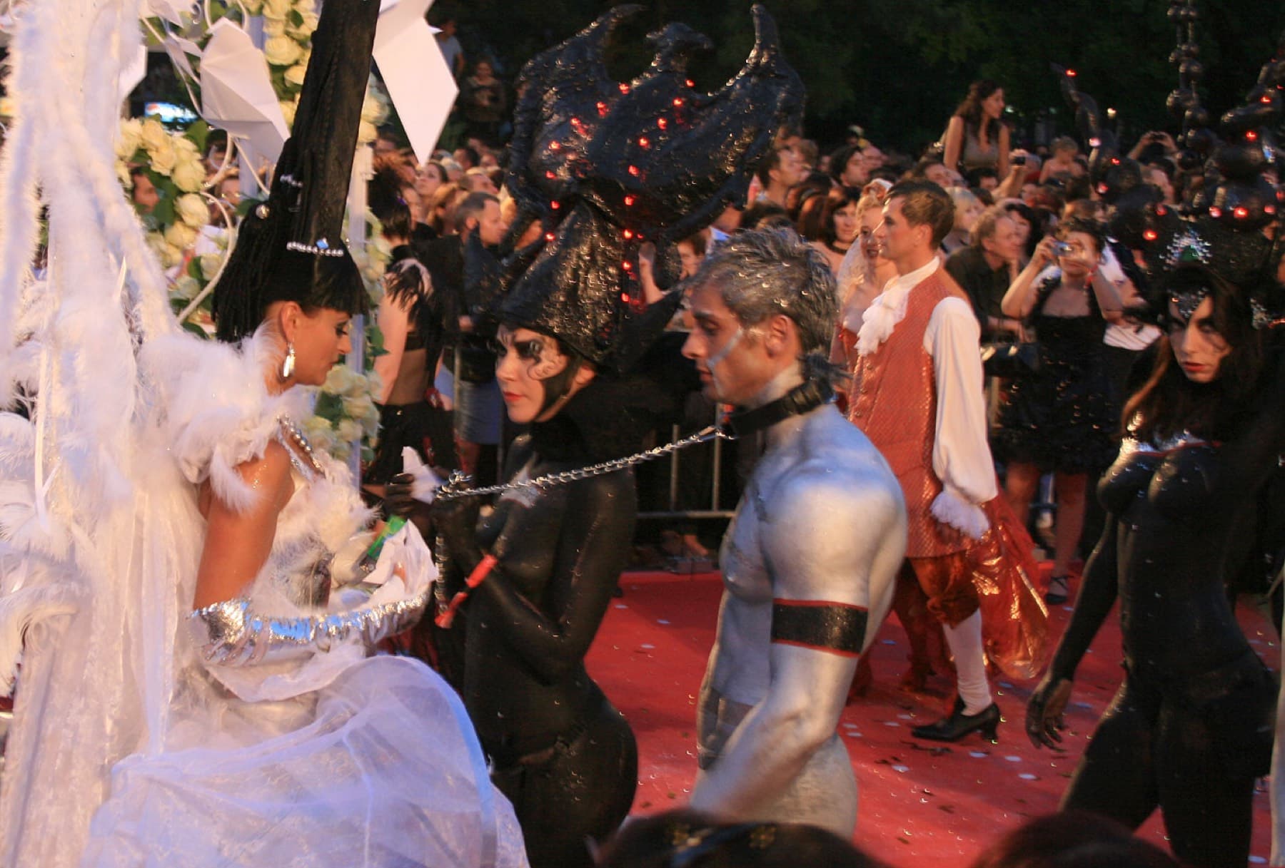 Guests arriving on the carpet